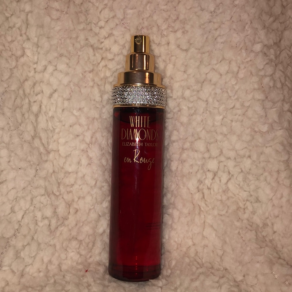 En Rouge White Diamonds by Elizabeth Taylor